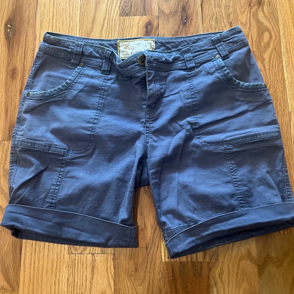 Aventura short